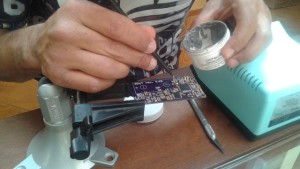 rsz_manually_solder_base